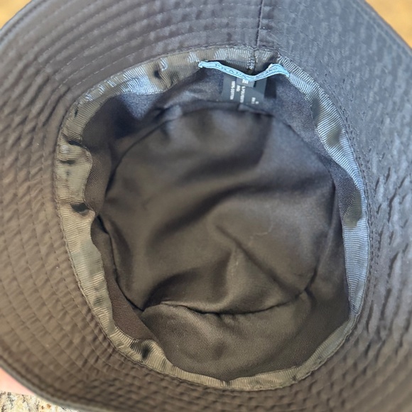 Nylon bucket hat - Picture 3 of 3